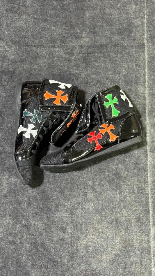 Custom Chrome Heart Crosses Leather Boxing Shoes, Lightweight Pro Wrestling Boots