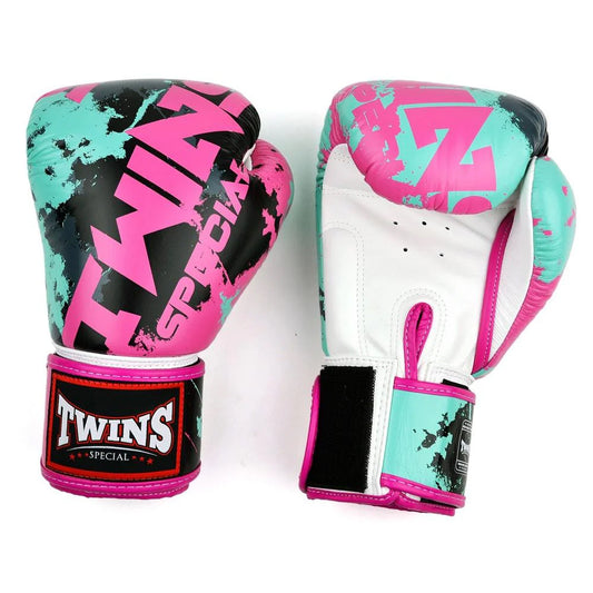Twins gloves 16oz, Twins gloves for sparring 16oz, Twins gloves for training 12oz, Twins gloves for heavy bag, Twins gloves size guide Twins gloves weight options, Twins boxing gloves for men, Twins boxing gloves for women, Twins gloves 116