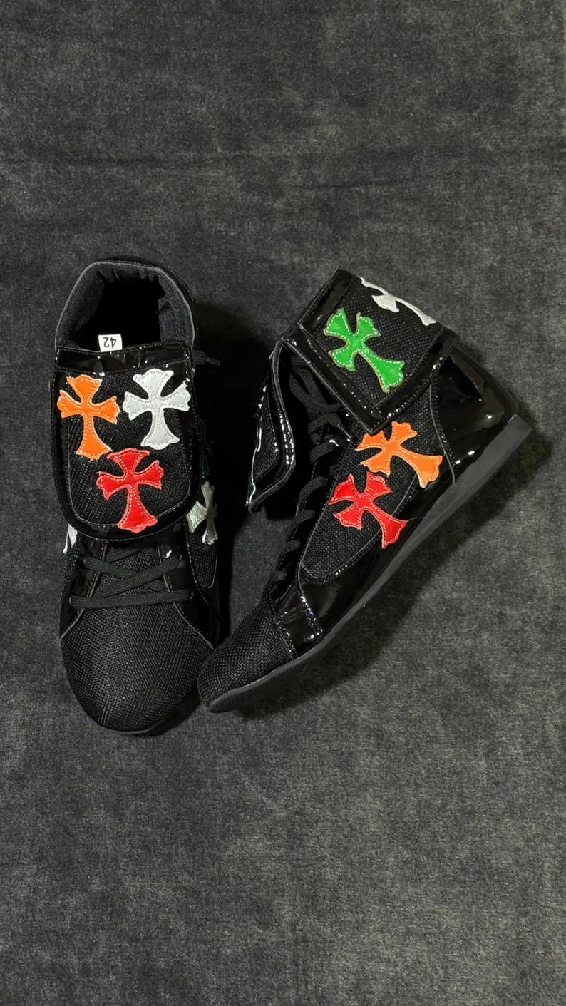 Custom Chrome Heart Crosses Leather Boxing Shoes, Lightweight Pro Wrestling Boots