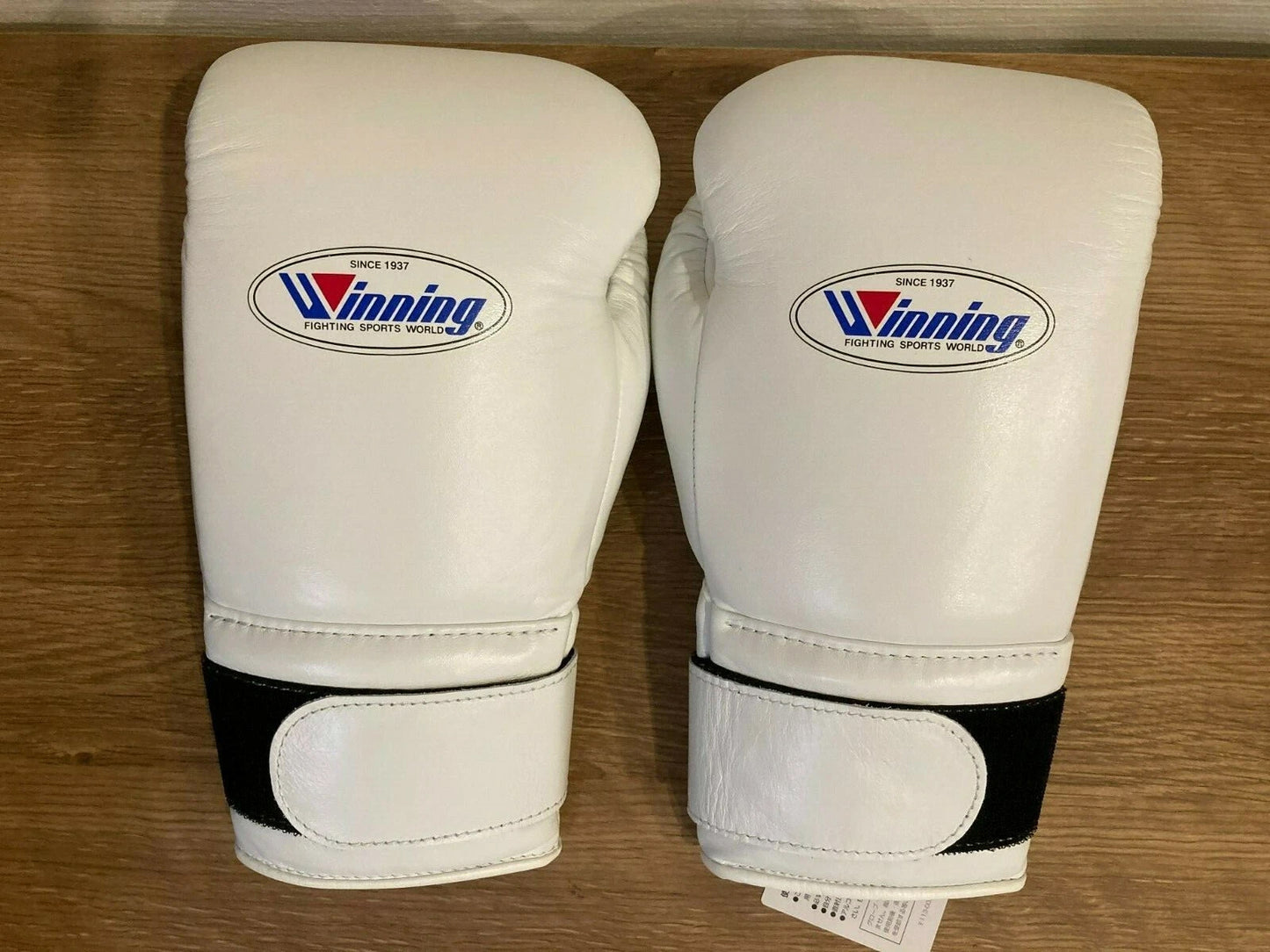 White Winning Boxing Gloves MS-400B Tape Pro Type Leather, Boxing Sparring & Training Gloves