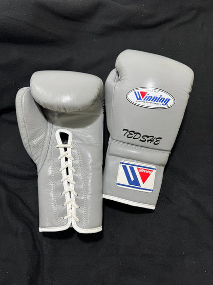 Winning Boxing Gloves Grey – Lace-Up