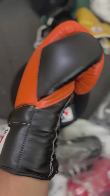 Winning Boxing Gloves Orange/Black – Lace-Up