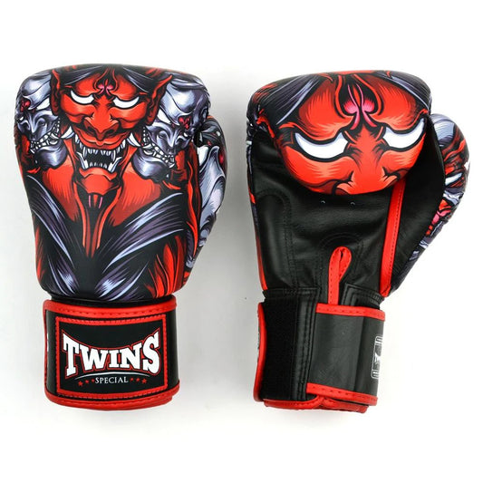 Twins gloves 16oz, Twins gloves for sparring 16oz, Twins gloves for training 12oz, Twins gloves for heavy bag, Twins gloves size guide Twins gloves weight options, Twins boxing gloves for men, Twins boxing gloves for women, Twins gloves 102