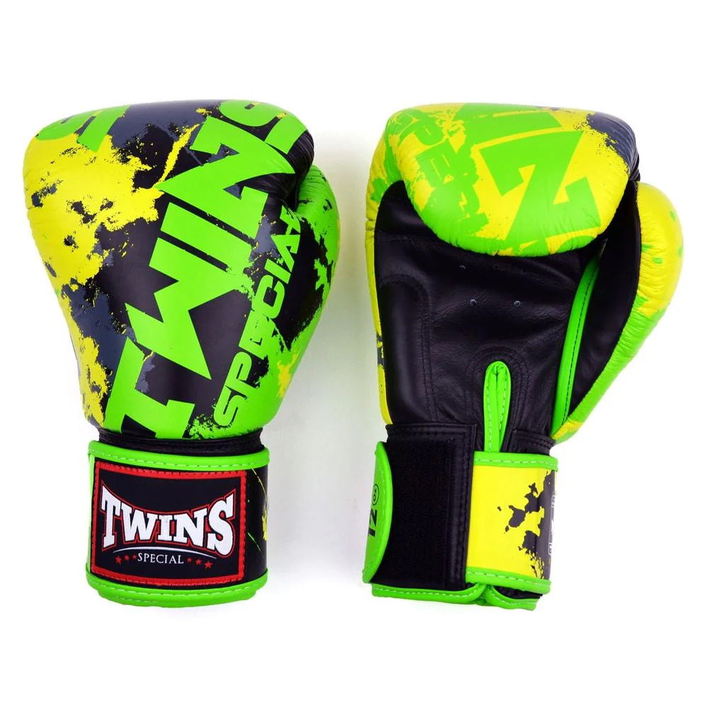 Twins gloves 16oz, Twins gloves for sparring 16oz, Twins gloves for training 12oz, Twins gloves for heavy bag, Twins gloves size guide Twins gloves weight options, Twins boxing gloves for men, Twins boxing gloves for women, Twins gloves 110