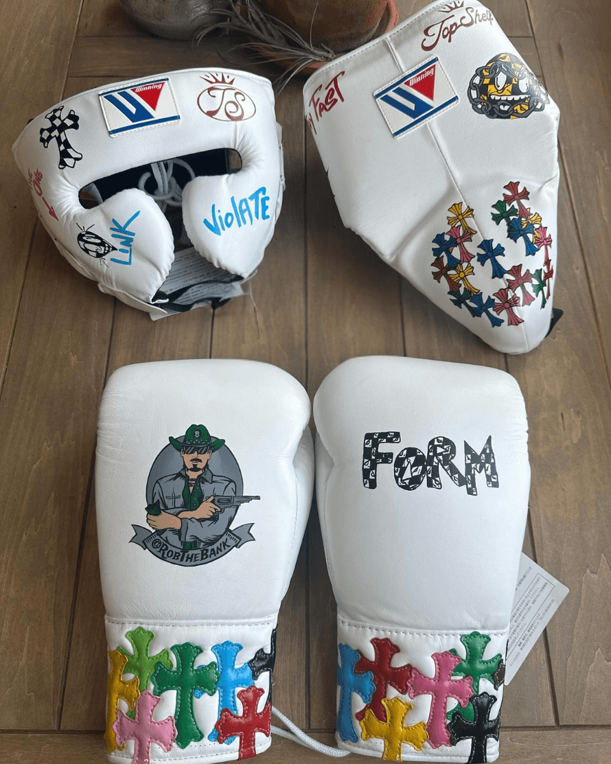 Winning Boxing Set Elite Professional Gloves Head Guard Groin Guard Complete Combat Training Equipment | White Design Print