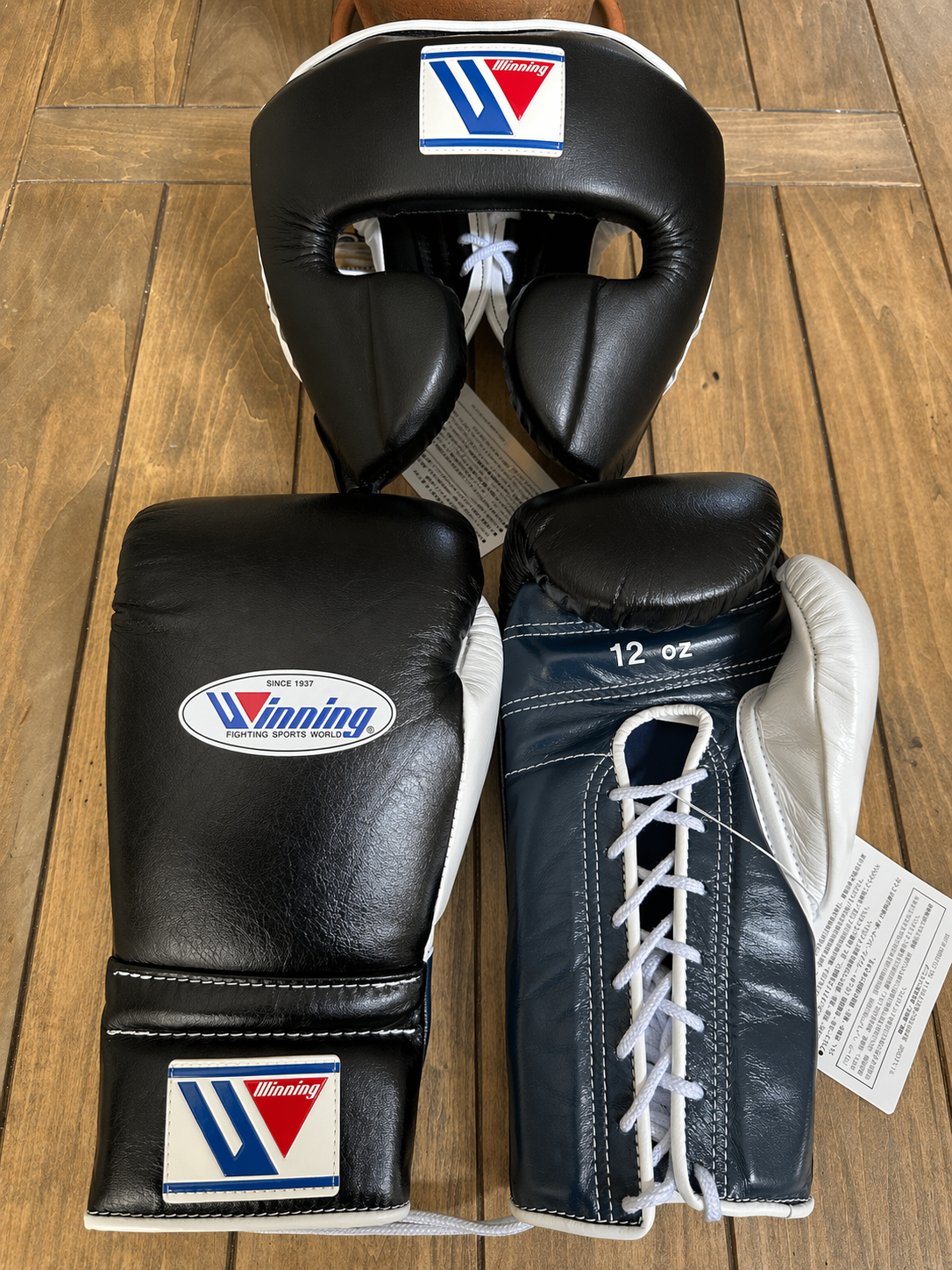 Winning Premium Boxing Training Kit Professional Gloves Headgear Groin Guard Complete Sports Gear Set