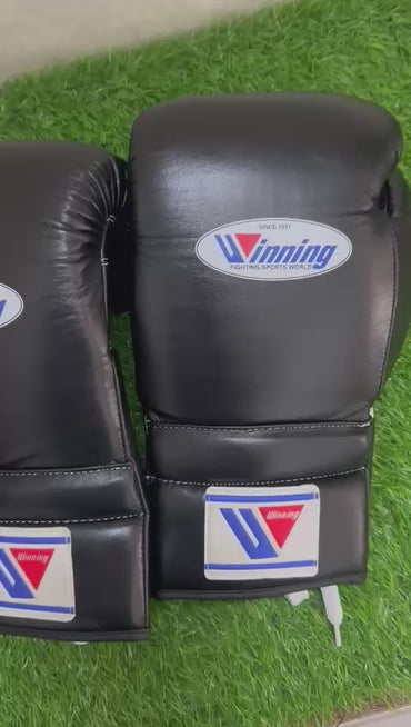 Winning Boxing Gloves Silver – Lace-Up
